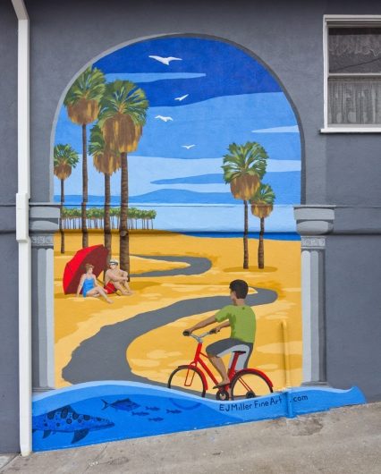 Lincoln Pier mural